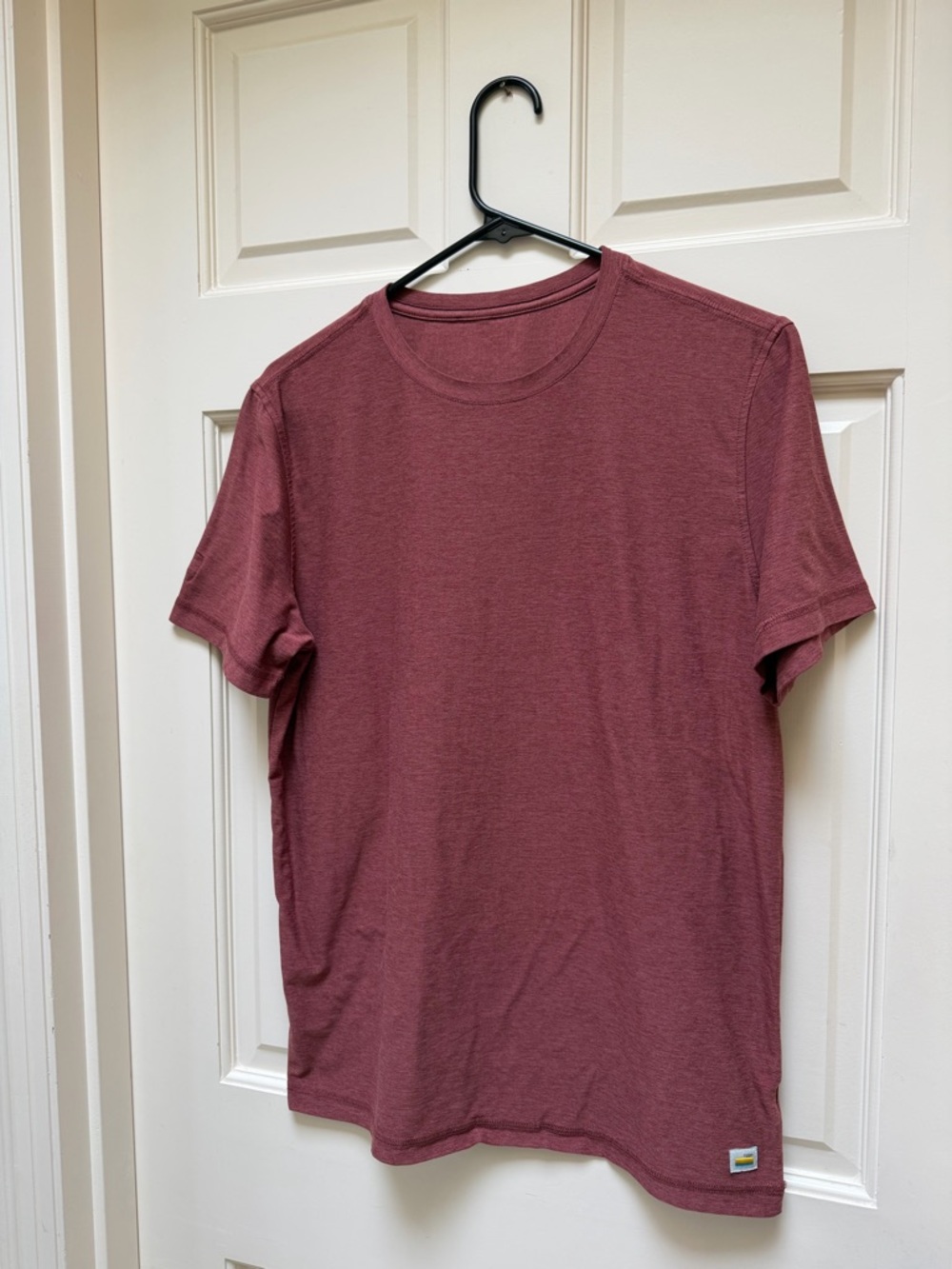 Vuori Mens T-Shirt Small